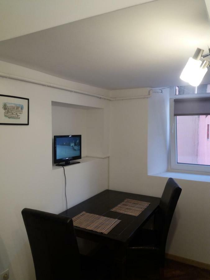 Charming Downtown Studio Braşov Eksteriør billede